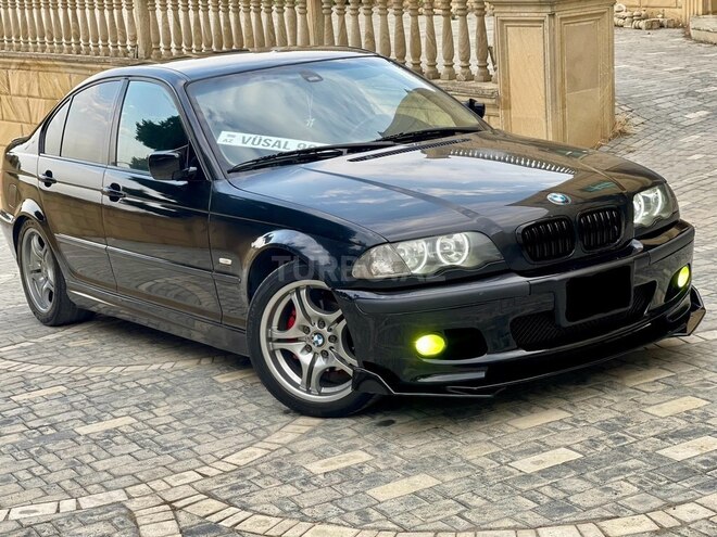 BMW 320