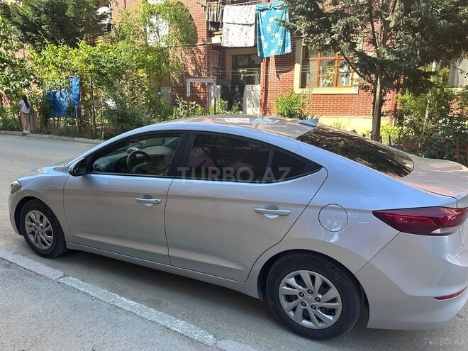 Hyundai Elantra 2016, 143 km - 1.6 l - Bakı