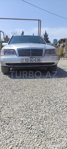 Mercedes C 220