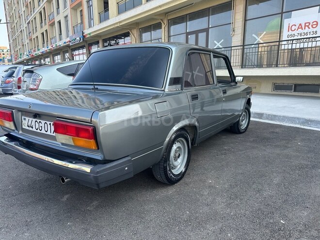 LADA (VAZ) 2107