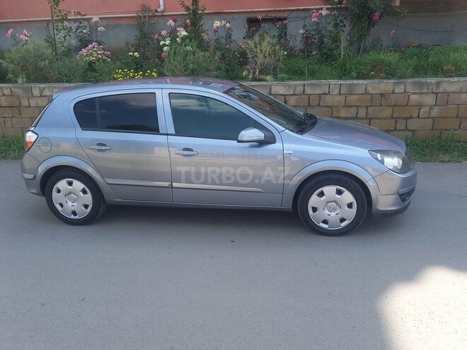 Opel Astra 2005, 190,200 km - 1.4 l - Gəncə