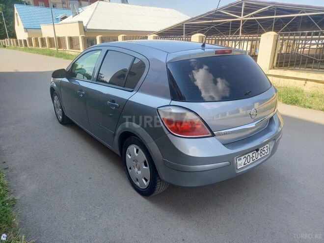 Opel Astra 2005, 190,200 km - 1.4 l - Gəncə