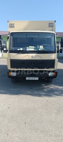 Mercedes Atego 815