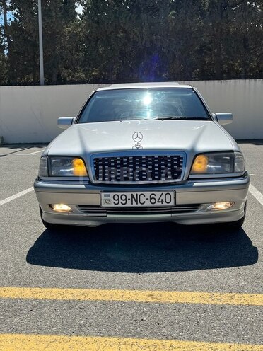 Mercedes C 220 1995, 350,000 km - 2.2 l - Sumqayıt