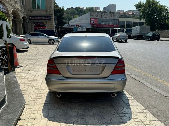 Mercedes E 320 2005, 230,000 km - 3.2 l - Bakı