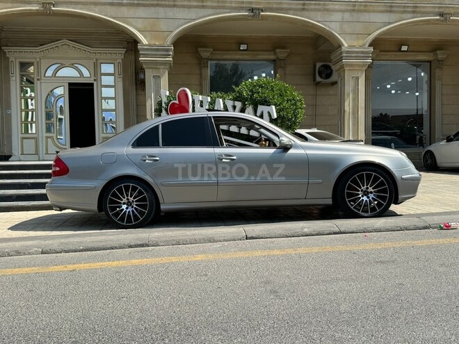 Mercedes E 320 2005, 230,000 km - 3.2 l - Bakı