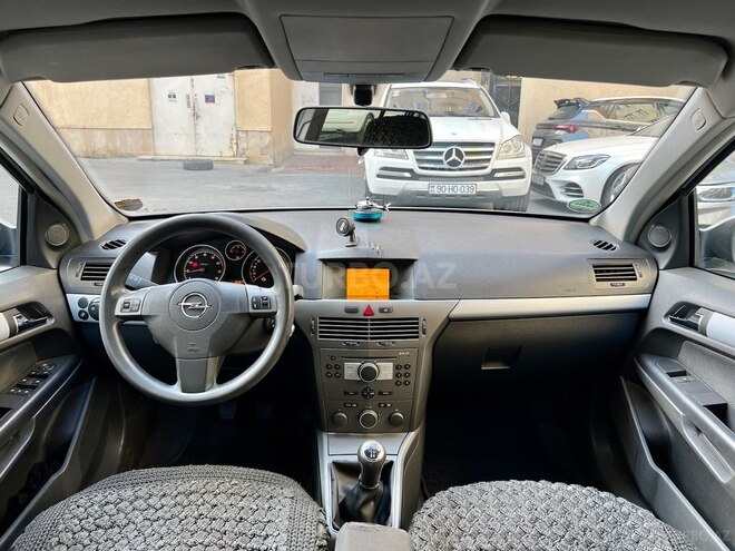 Opel Astra 2005, 290,000 km - 1.4 l - Bakı