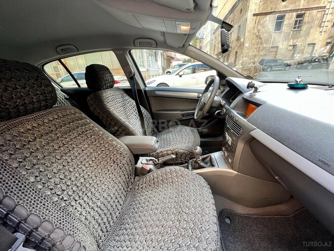 Opel Astra 2005, 290,000 km - 1.4 l - Bakı