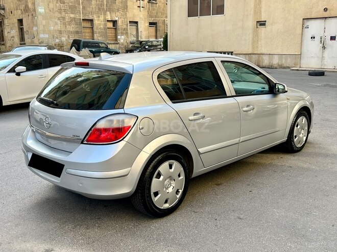 Opel Astra 2005, 290,000 km - 1.4 l - Bakı
