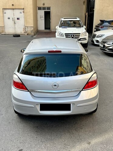 Opel Astra 2005, 290,000 km - 1.4 l - Bakı