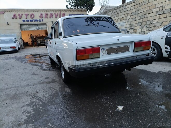 LADA (VAZ) 2107