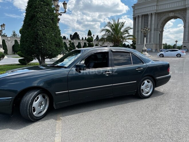 Mercedes E 240 1998, 400,000 km - 2.4 l - Gəncə