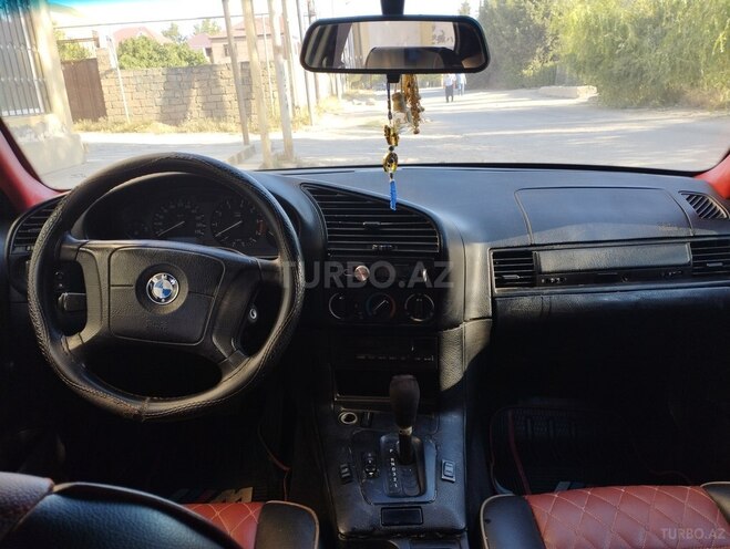 BMW 318 1995, 323,800 km - 1.8 l - Bakı