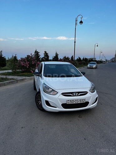 Hyundai Accent