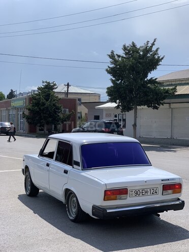 LADA (VAZ) 2107