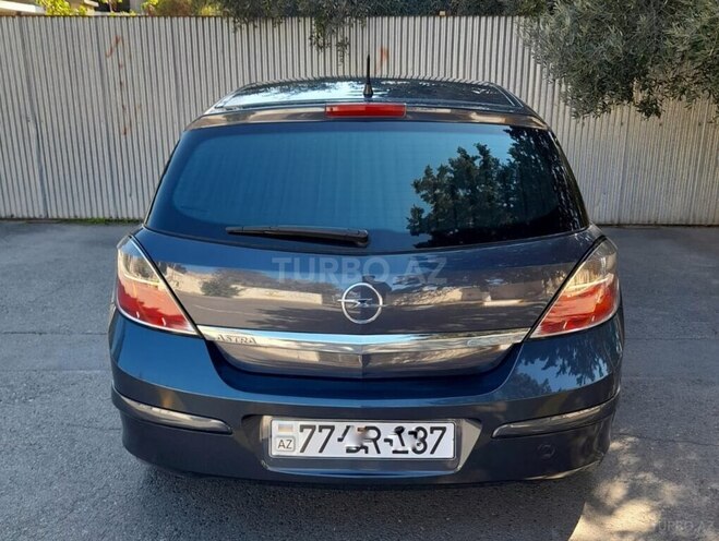 Opel Astra 2008, 289,147 km - 1.4 l - Ucar