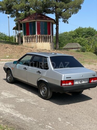 LADA (VAZ) 21099