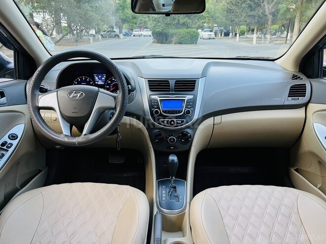 Hyundai Accent 2013, 108,000 km - 1.6 l - Bakı