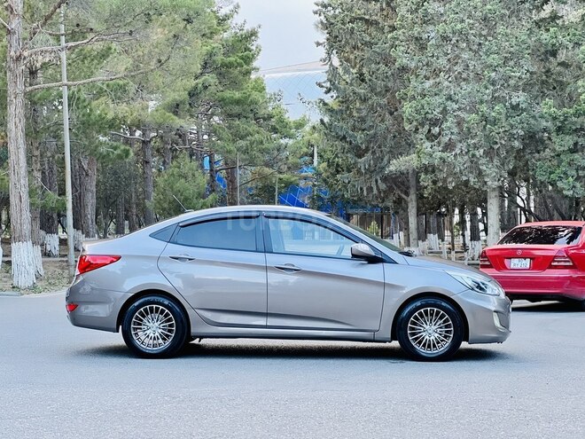 Hyundai Accent 2013, 108,000 km - 1.6 l - Bakı