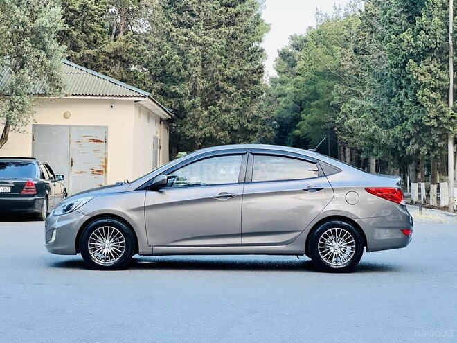 Hyundai Accent 2013, 108,000 km - 1.6 l - Bakı