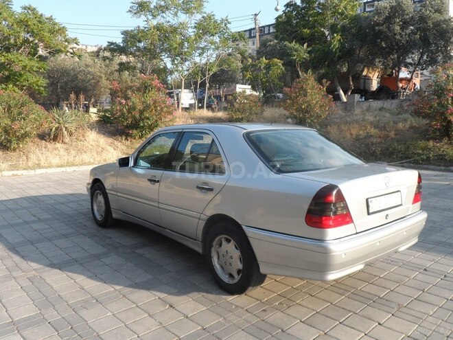 Mercedes C 220 d