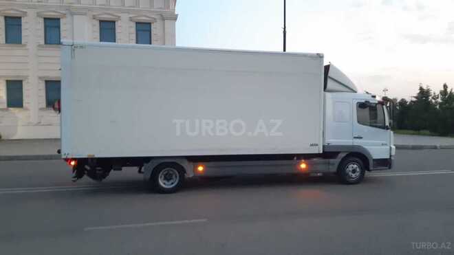 Mercedes Atego 818