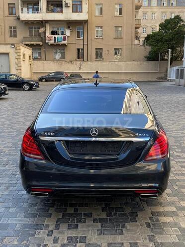 Mercedes S 500