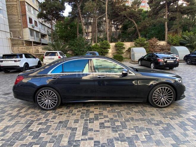 Mercedes S 500