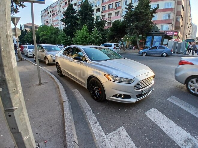 Ford Fusion (North America) 2014, 267,000 km - 1.5 l - Bakı