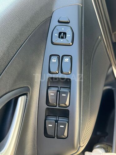 Hyundai ix35 2013, 127,700 km - 2.0 l - Bakı