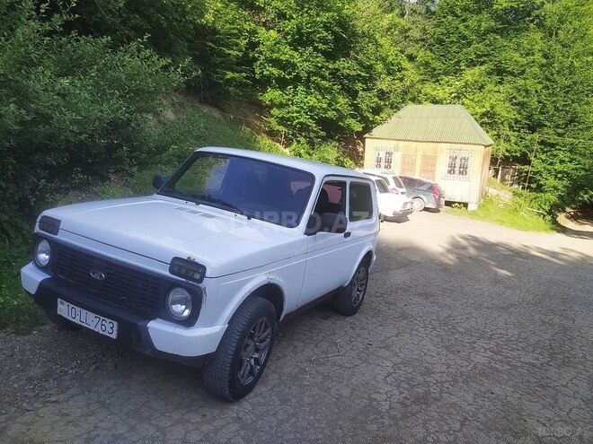 LADA (VAZ) Niva