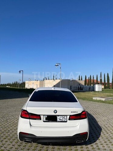 BMW 530e