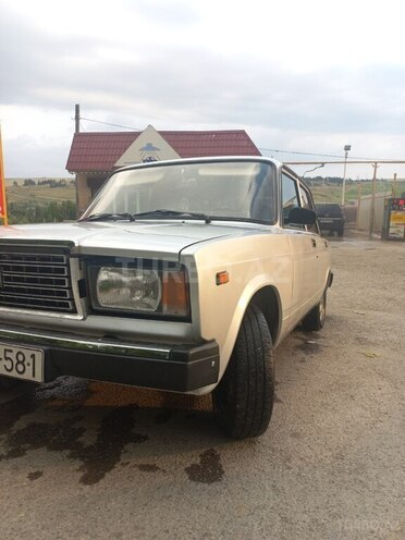 LADA (VAZ) 2107