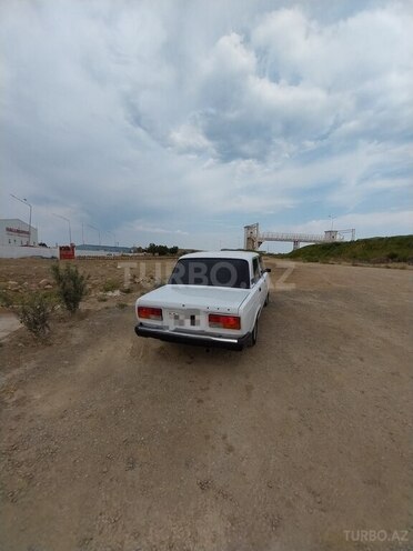 LADA (VAZ) 2107