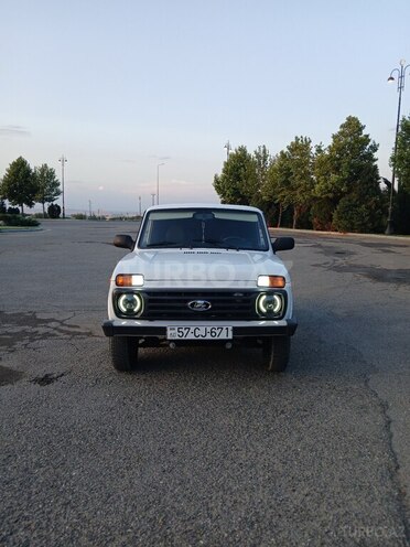 LADA (VAZ) Niva