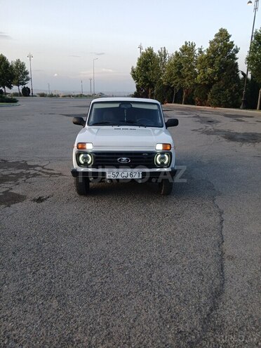 LADA (VAZ) Niva