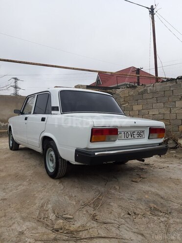 LADA (VAZ) 2107