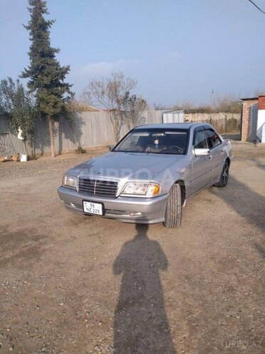 Mercedes C 230 1997, 342,000 km - 2.3 l - İmişli