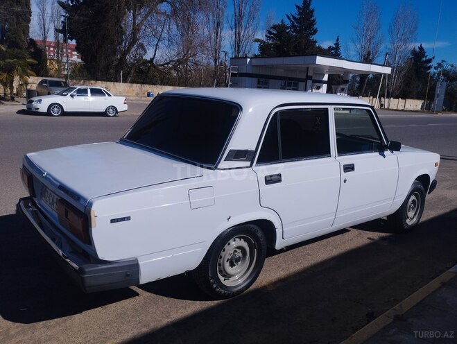 LADA (VAZ) 2107