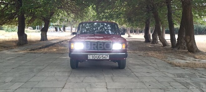 LADA (VAZ) 2107