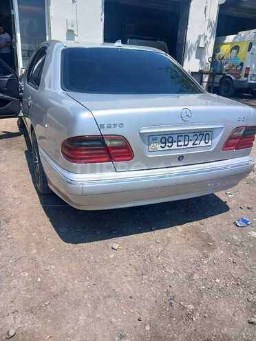Mercedes E 270 2000, 392,334 km - 2.7 l - Ağstafa