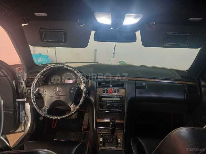 Mercedes E 270 2000, 392,334 km - 2.7 l - Ağstafa
