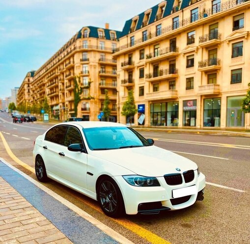 BMW 325