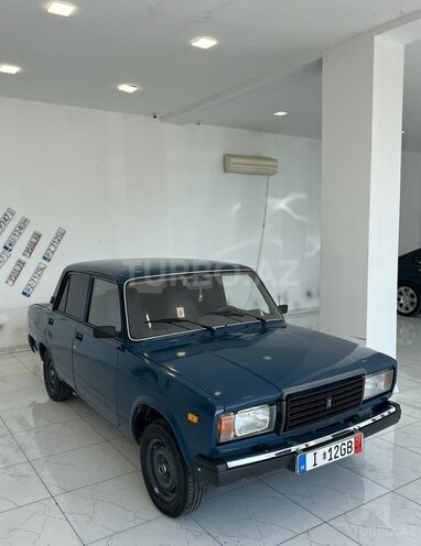 LADA (VAZ) 2107