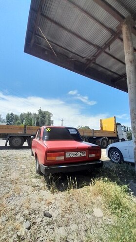 LADA (VAZ) 2107