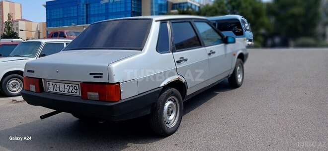 LADA (VAZ) 21099