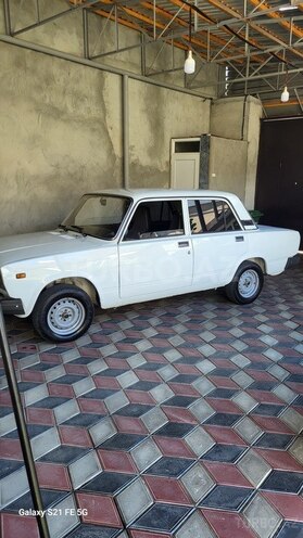 LADA (VAZ) 2107