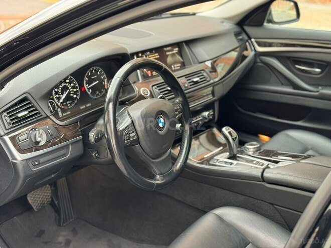 BMW 528