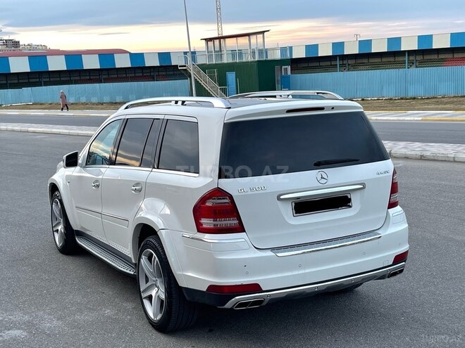 Mercedes GL 500 4MATIC 2012, 127,000 km - 5.5 l - Bakı