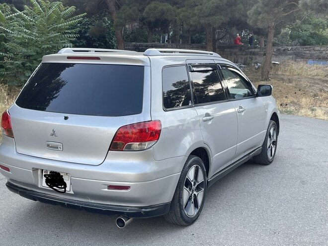 Mitsubishi Airtrek